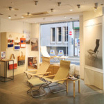 今週末まで！－55周年全国巡回展 Nychair X, Elegant Flexibility at BEAMS JAPAN－