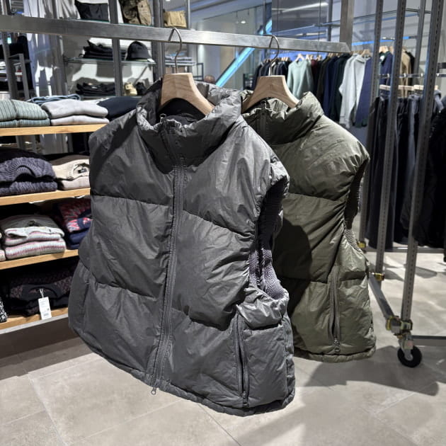 万能】着回し力で選ぶなら〈BEAMS(ビームス)〉のダウンベストかと