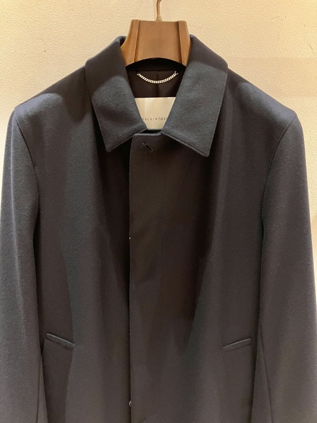 MACKINTOSH 〉BEAMS別注のステンカラーコートを。｜ビームス ハウス
