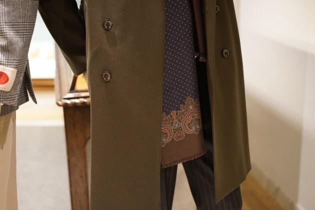 HOLLIDAY & BROWN（ホリデーアンドブラウン）＞ブルー吉田の推し