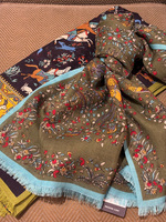 BEAMS F（ビームスF）【別注】Drake's / ウールシルク バード柄