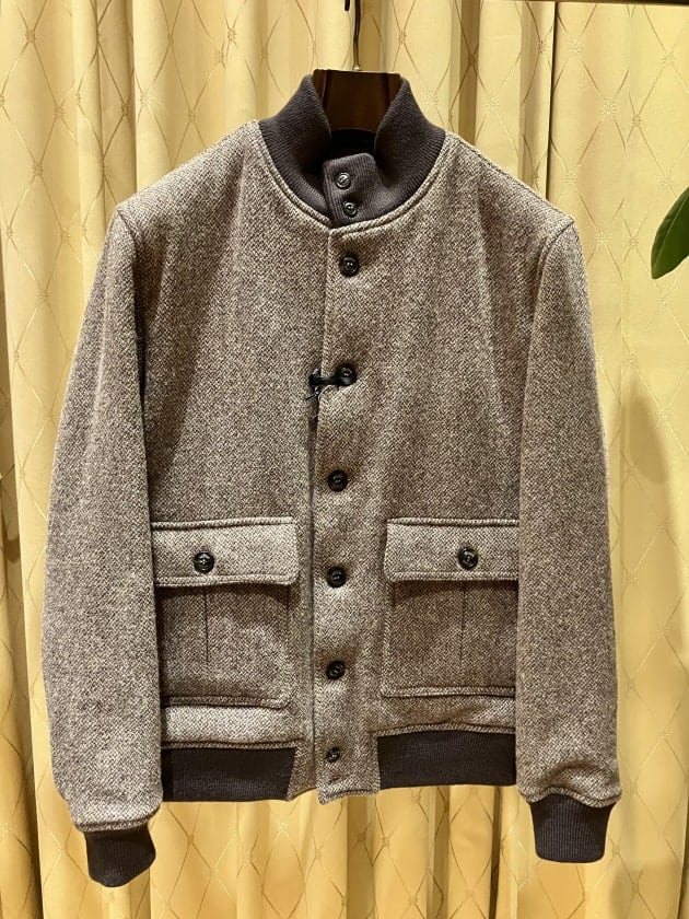 VALSTAR〉独特の表情と実用的な機能性を持ち合わせたドライビング