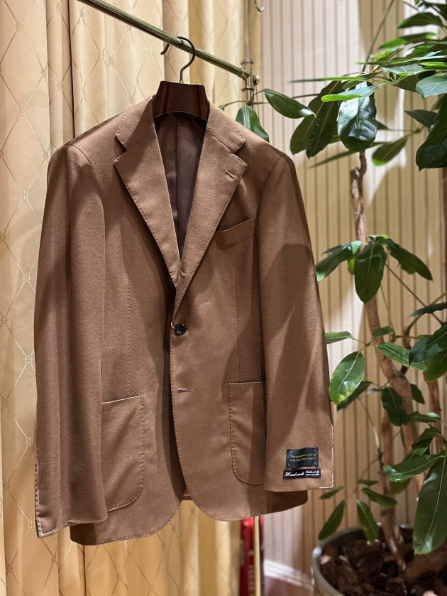 明るいトーンはいかがでしょうか。〈BEAMS F〉｜ビームス ハウス