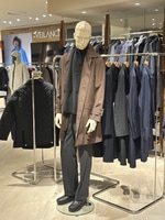 ＜MACKINTOSH＞コートスタイリング