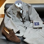 鮫肌グレイスーツ