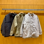 男女問わず着用可能！【ショートモッズブルゾン】