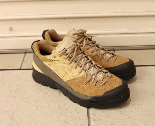 ボアロアックス　美品 本日発売！【EXCLUSIVE】SALOMON / X-ALP（TM) Suede！！｜ビームス
