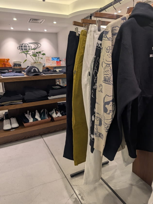 コーデュロイ Gramicci パンツ｜ビームス ゴルフ 京都髙島屋S.C.店｜BEAMS
