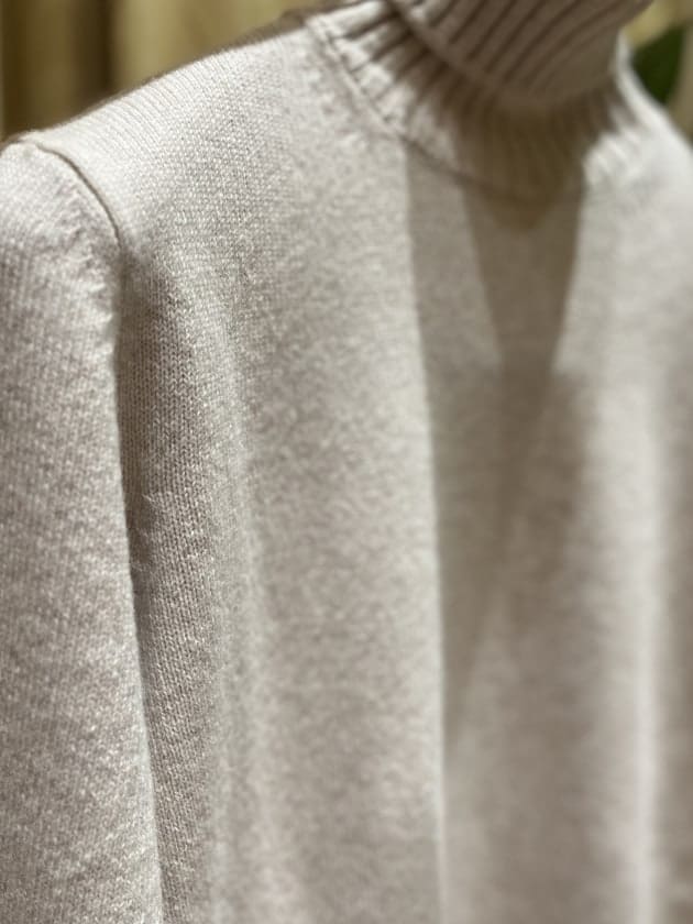 Filippo de Laurentiis ウールカシミヤセーター 46 買い足したいニット。〈FILIPPO DE LAURENTIIS〉｜ビームス ハウス