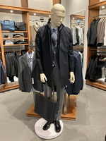 【BEAMS HEART】毎年人気のビジネスコート