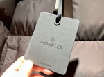 ＜MONCLER（モンクレール）＞機能をぶっ飛ばした1枚