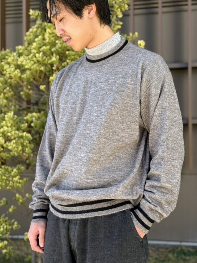 スポーティな見た目&上質な着心地！五泉ニット×BEAMS PLUSのクルー