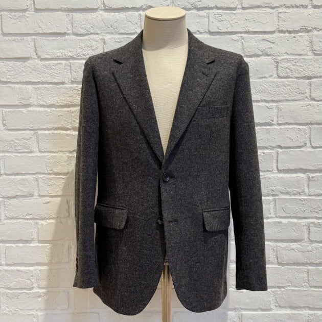 ウール、カシミヤ混紡の温かみのあるセットアップ。B:MING by BEAMS