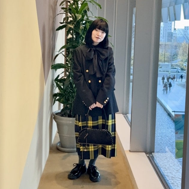 《デートにお薦め》透け感と暖かさの両立、ジャケットコーディネート