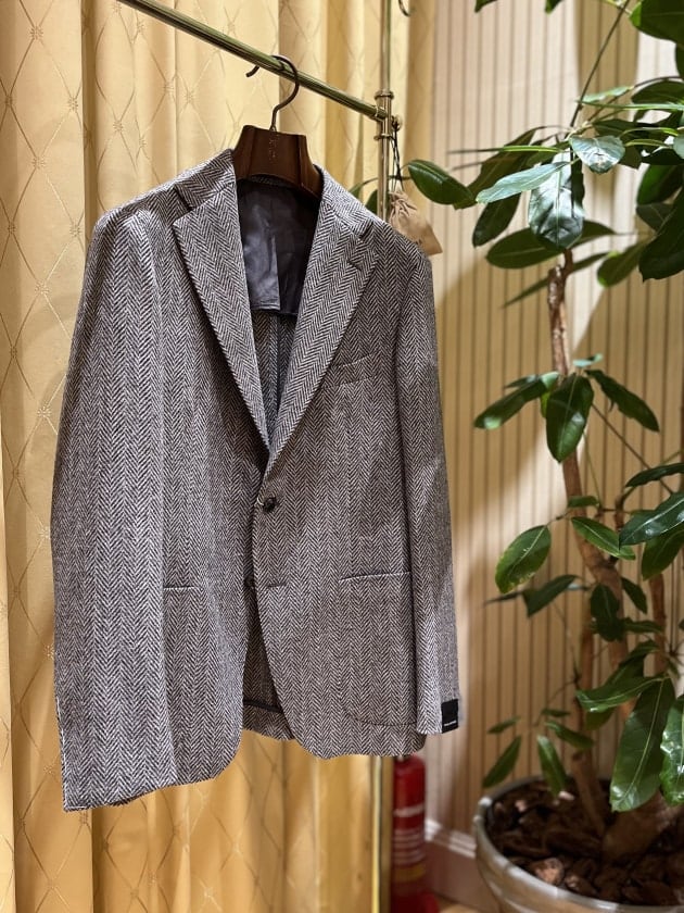 サラッと着られる。〈TAGLIATORE〉｜ビームス ハウス 六本木｜BEAMS