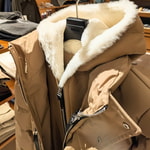 人と被らない！暖かさとおしゃれさを兼ね備えたダウンブランドはこれ【MACKAGE】