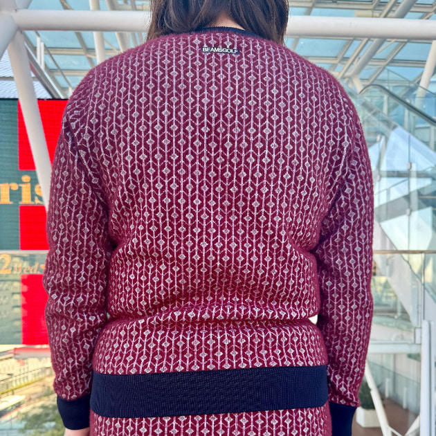 冬の大人ゴルフを格上げ！幾何学柄ニットセット｜ビームス ゴルフ 玉川