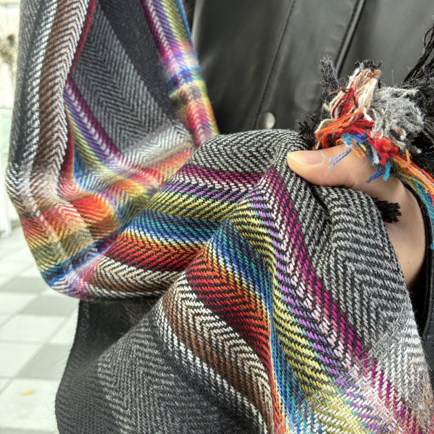 最終値下げTHE INOUE BROTHERS アルパカマフラー　マルチカラー THE INOUE BROTHERSと願う平和。｜ビームス 二子玉川｜BEAMS