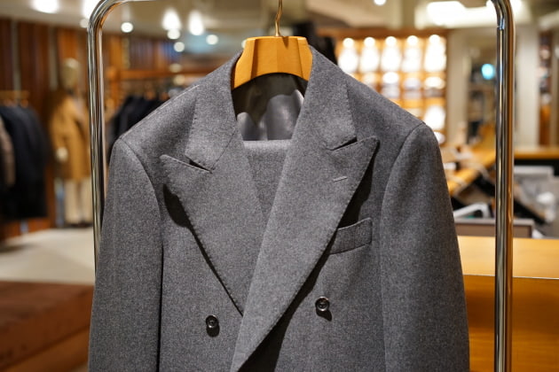 ビームスF リングヂャケット製 ETHOMAS L ウール スーツ 97 グレー 日本の最高峰グレースーツ。｜ビームス ハウス 梅田｜BEAMS