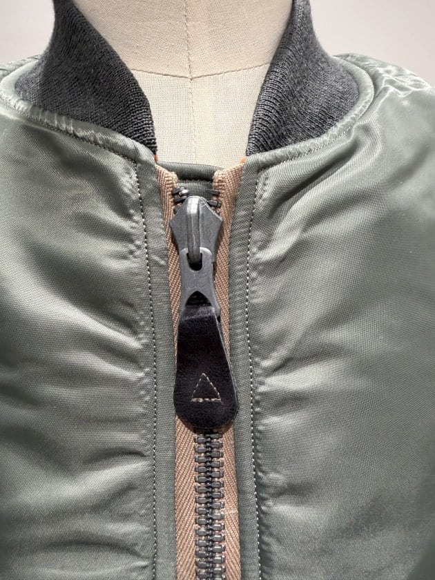 【希少カラー×別注モデル】 【美品】バズリクソンズ× BEAMS 別注 MA-1 BEAMS PLUS（ビームス プラス）【別注】BUZZ RICKSON'S / Type MA-1 E