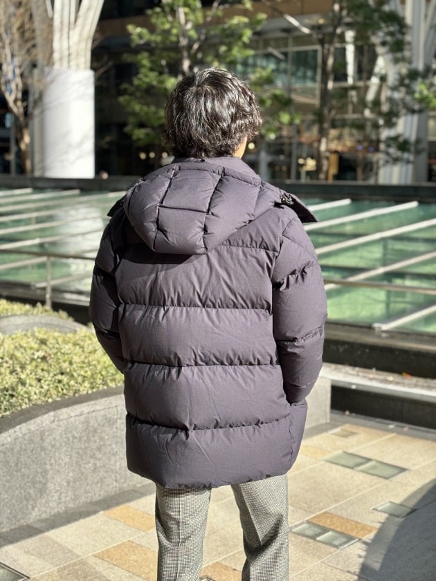 MONCLER〉抜群の機能性と高いデザイン性を融合させたダウンジャケット