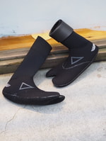 RASH WETSUITS ”NEW 3mm SURFBOOTS”
