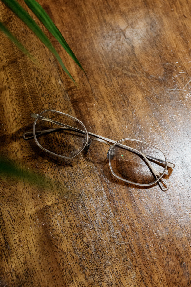 最近の買い物vol.157＜CASU（キャス）＞ヴィンテージライクなスクエア型サングラスをメガネとして。