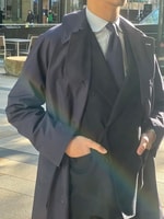 〈BEAMS F〉ポリエステル素材のラグランスリーブコートが、結局一番使える？