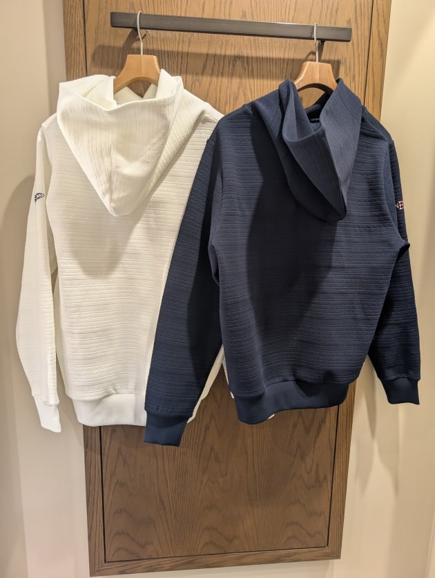 モダンなニットフーディー｜ビームス ゴルフ 京都髙島屋S.C.店｜BEAMS