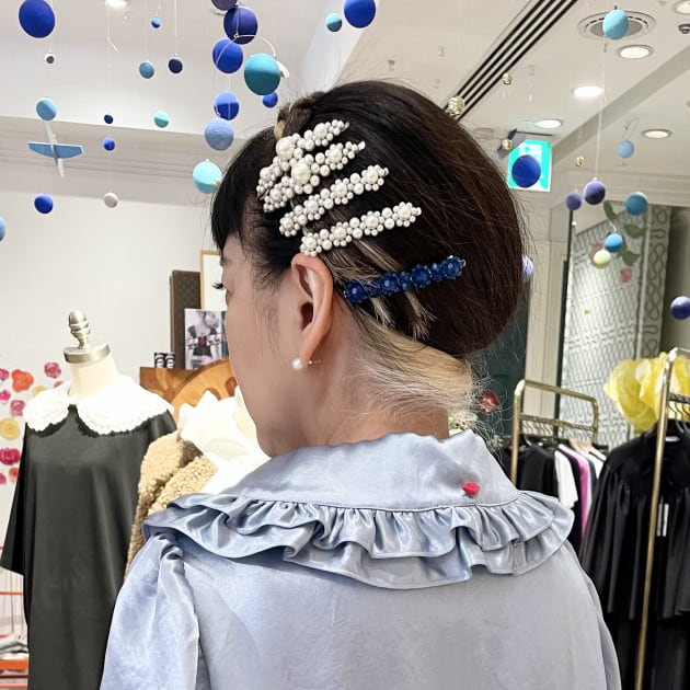 パールを纏う日常。〈Simone Rocha〉のヘアピン｜Vermeerist BEAMS