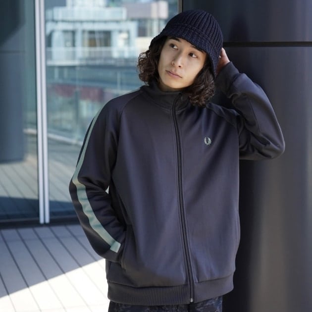 FRED PERRY(フレッドペリー)】別注トラックジャケット26ssサイズ・着用