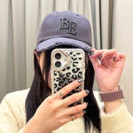 【BEAMS HEART】毎日のコーデに“アクセント”を♡刺繍キャップで仕上げる旬スタイル