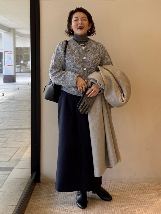 Loop knit cardigan