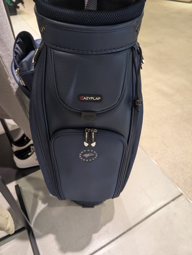 スクリプトキャディバッグのご紹介｜ビームス ゴルフ 京都髙島屋S.C.店