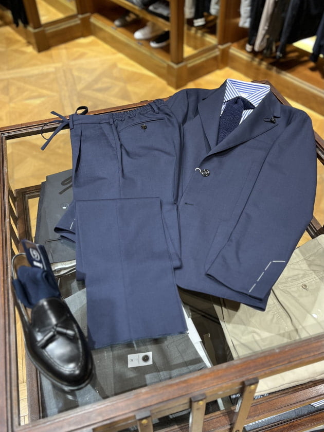 合理的なスーツ。〈LARDINI〉｜ビームス ハウス 六本木｜BEAMS