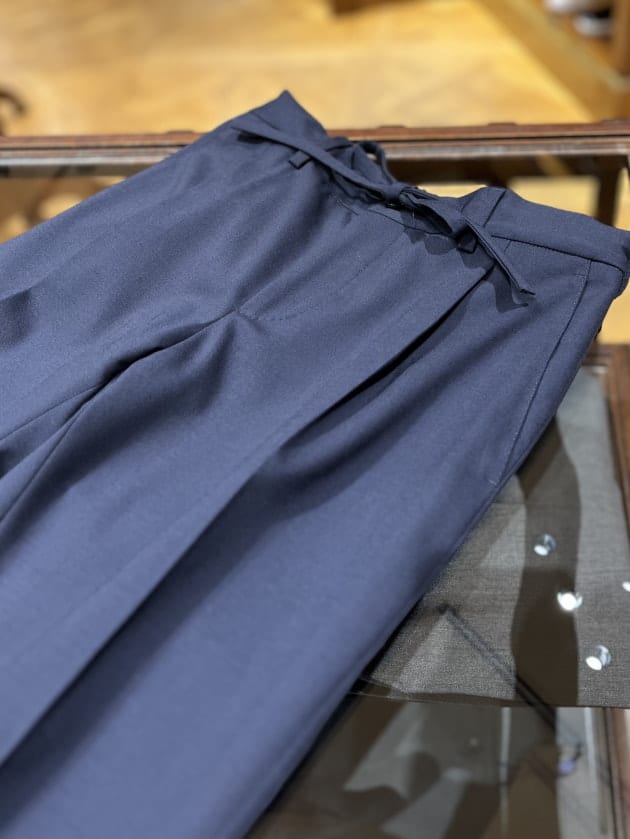 合理的なスーツ。〈LARDINI〉｜ビームス ハウス 六本木｜BEAMS