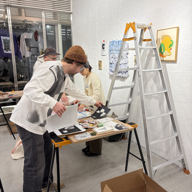 設営風景お見せします〜＜OBJECTS BY ARTISTS＞〜｜BEAMS T（ビームスT