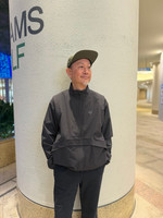 ベストにもなるシンプルブルゾン