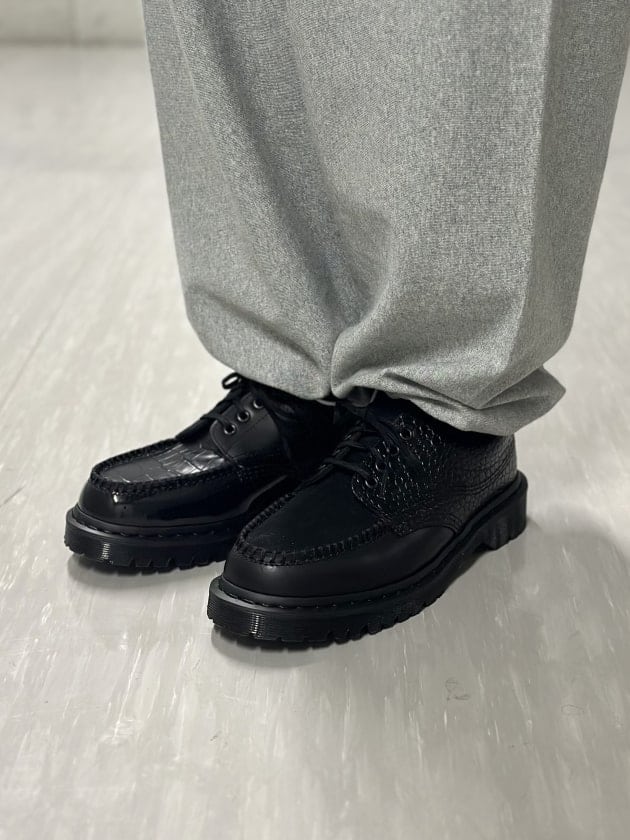 3月5日発売！Dr. Martens × BEAMS “LOWELL” Shoes｜ビームス