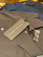 大人気、ニット ポロシャツ。〈FILIPPO DE LAURENTIIS〉