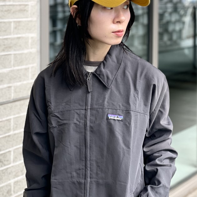 サイズ感レビューあり】梅雨時期まで活躍！〈patagonia〉ライト