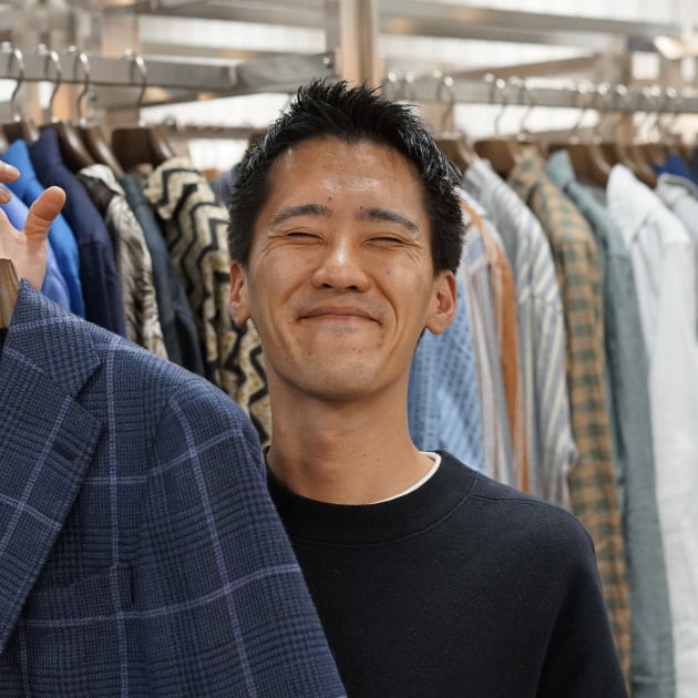 ＜BEAMS F＞無地じゃ物足りない、でも派手にはしたくない