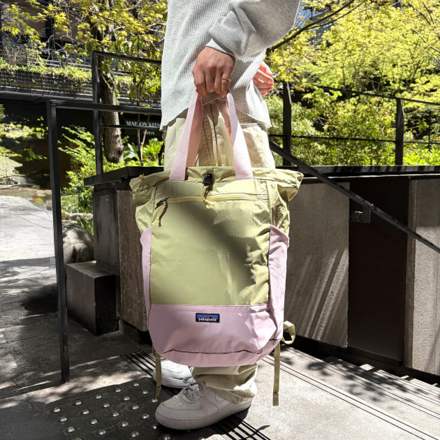 Patagonia（パタゴニア）〉やっぱりこれ。定番パッカブル2WAYバッグが