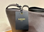 ＜S.MANO（エスマーノ）＞ありそうでなかったバランスがいいですよなレザーショルダー