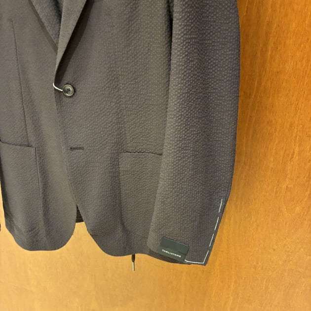 六本木ヒルズ限定＜TAGLIATORE＞ブラウンシアサッカー セットアップ