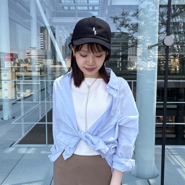 お出かけに最適】〈Demi-Luxe BEAMS〉のカディシャツで作る、大人の