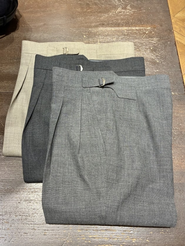 IGARASHI TROUSERS 〉英国生地と日本の技術が組み合わさった、至高の