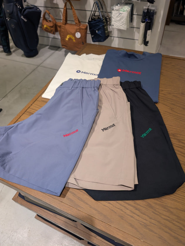 【別注】Marmot 　モックネックとショートパンツのご紹介