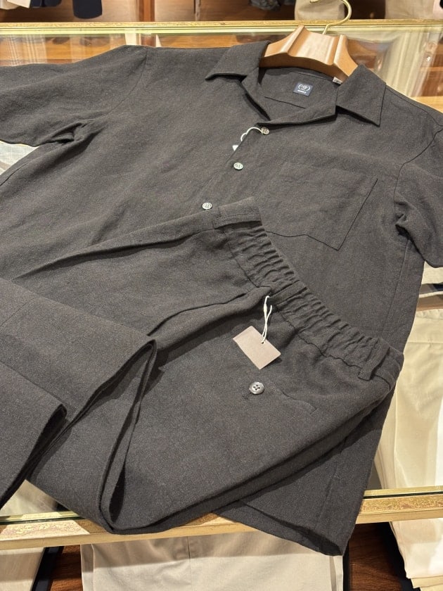 BEAMS F＞待望の新入荷！リネンワイドEASYパンツ｜ビームス 二子玉川