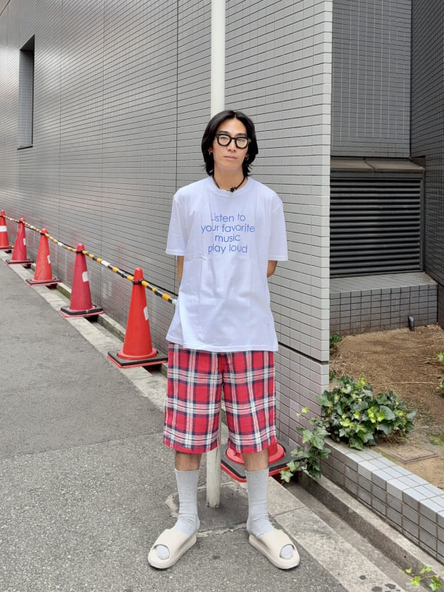 BEAMS別注〉〈Dickies〉チェックショーツを3色履き比べ。夏コーデに“重